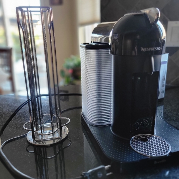 Nespresso Coffee Machine - Picture 3 of 3